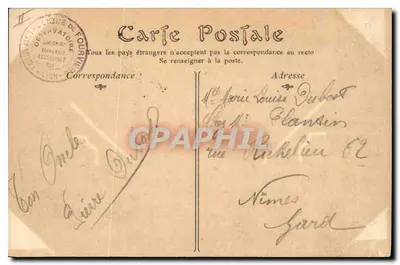 LYON — Het klooster van Fourvière en de stad, uitzicht genomen vanaf de metalen toren — Observatorium van Fourvière — Achterkant
