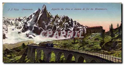 Aiguille du Dru i linia kolejowa Montenvers — Chamonix — J.J. 8555