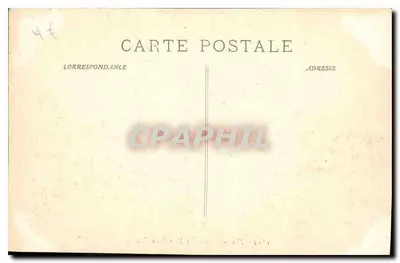 Marseille - La Rue Noailles — vista da rua com trêm e comércios — Verso