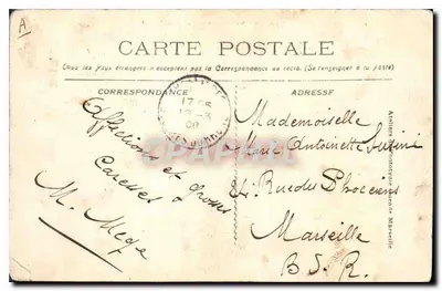 Avignon - Entrée de la Ville — vue de la place du Palais avec le bar Continental et le Grand Bar, éditeur impr. sur la carte — Verso