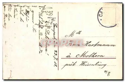Mulher sentada com um cesto de flores — carta postal alemã — editor não visível — Verso