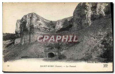 Saint-More (Yonne) — O Túnel — Toulot, Editor, Aubonne