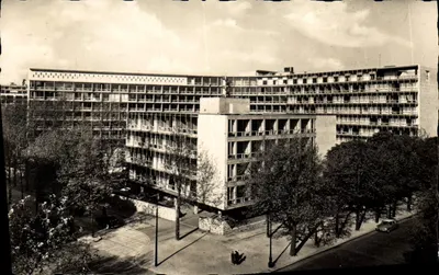 Pałac UNESCO — Paryż — kolekcja Cluzet