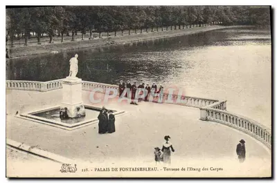 Pałac w Fontainebleau — Terrasa nad Jeziorkiem Rybnym — n° 128