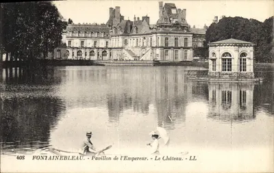 Fontainebleau - Pavillon de l'Empereur - Le Château - LL
