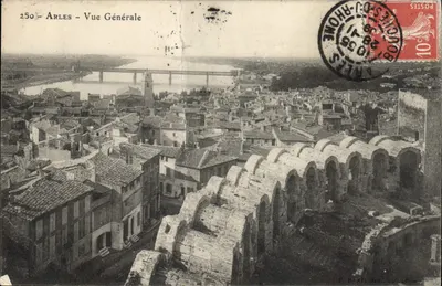 Arles — Vista Geral — Editor P. Baudet, n° 250