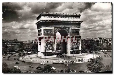 Paris - O Arco do Triunfo — Praça da Estrela — Edições Alfa