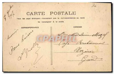 PARIS - Rue de Rivoli — vista da praça com edifício de arcos e estátua equestre — editor não identificado — Verso