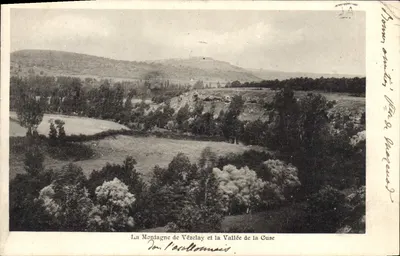 A Montanha de Vézelay e a Vale da Cure — Dr. L'acollomacis