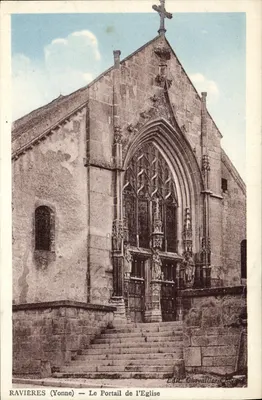Ravières (Yonne) — O Portal da Igreja — Ed. Cavaleiros, Châros