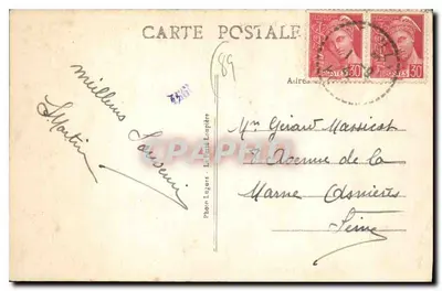 Neuilly (Yonne) — Kościół — Strona Parku — Rewers