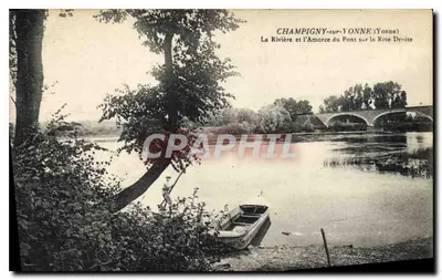 Champigny-sur-Yonne — O Rio e o Início do Ponte na Riva Direita — editor não visível