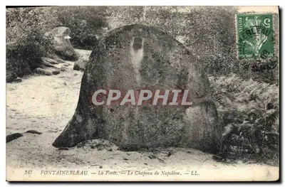 Fontainebleau — La Forêt — Le Chapeau de Napoléon — LL.