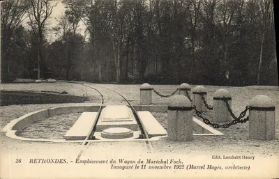 Rethondes - Localização do Vagão do Marechal Foch - Inaugurado em 11 de novembro de 1922 (Marcel Magès, arquiteto)