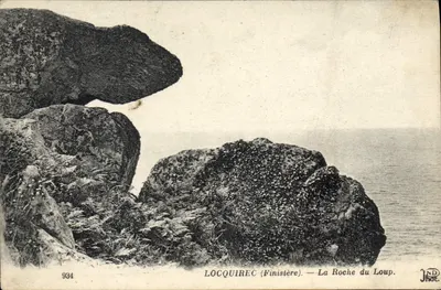 Locquirec (Finistère) — A Roche du Loup — JND Fot.