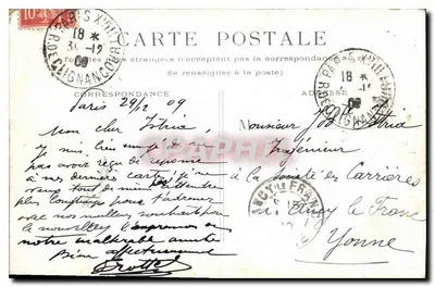 PARYŻ - Pałac Łuksemburgu — widok budynku i jego fontanny — wydawca nieznany — Rewers