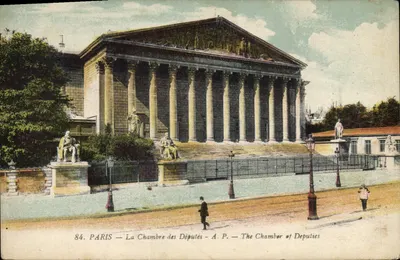 PARIS — A Câmara dos Deputados — A. P. — The Chamber of Deputies