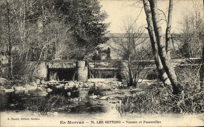 Em Morvan — 76, LES SETTONS — Válvulas e Passarelas — A. Duciel, editor, Saulieu