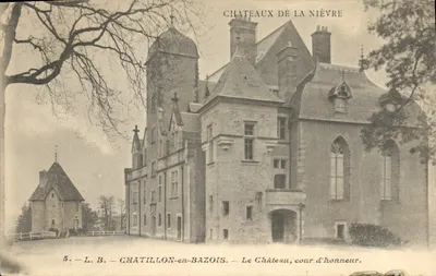 Castelo de Chatillon-en-Bazois — cour d'honneur — Edição da Chocolaterie d'Aiguebelle, n°5