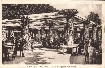 Vichy — Les Pergolas du Parc — G. d'O - 84
