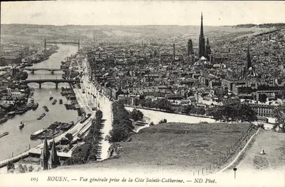 Rouen — Ogólny widok z wybrzeża św. Katarzyny — ND Pbot.
