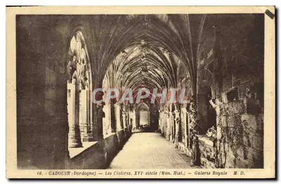 Cadouin, Dordogne — Os Claustros, Século XVI (Mon. Hist.) — Galeria Real