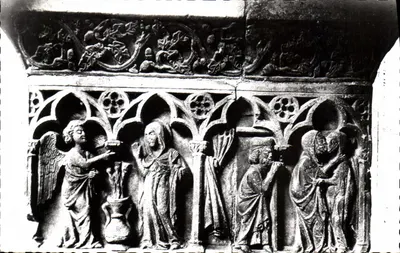Elne - A Anunciação e a Visitação - Fresco do Claustro (século XIV)