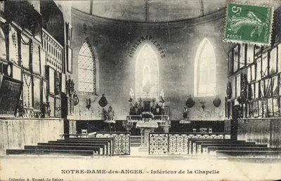 NOTRE-DAME-des-ANGES - Interior da Capela — Coleção A. Moquet, Le Raincy