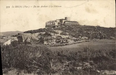 Le BRUSC (Var) — Ilha dos Ambiers (O Castelo)