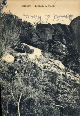 Arleuf — A Rocha de Pouilly — Bilhete postal antigo