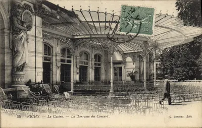 Vichy — Le Casino — La Terrasse du Concert — G. Genilier, Édit.