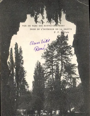 Widok Parku Buttes-Chaumont — widok z wnętrza jaskini — P.P.C. Paryż