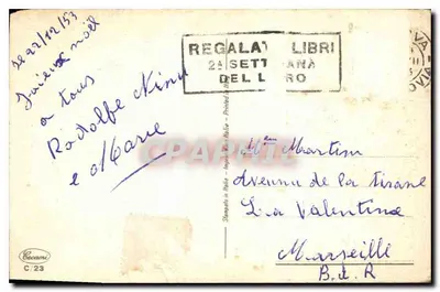 Criança carregando um cesto de rosas e um ferro de cavalo — Boas Festas — Becamai C/23 — Verso