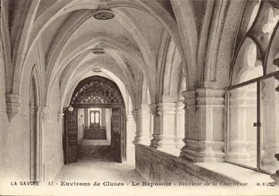 Nos arredores de Cluses — Le Reposoir — Interior da Chartreuse — B.F.