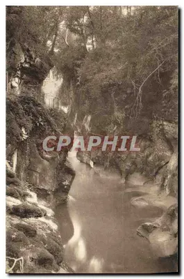 सियेरोन के गॉर्ज - ग्रेसी-सर-एक्स - LL