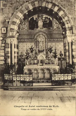 Capela e Altar modernos de N.-D. — Virgem em mármore do século XVIII — sem editor ou número visível