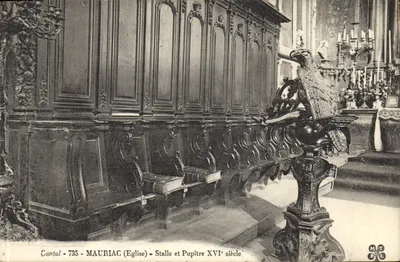 Mauriac (Cantal) - Igreja - Stalle e Pupitre do Século XVI