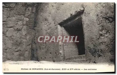 Castelo de Bonaguil (Lot-et-Garonne) — As celas — XIII e XV séculos