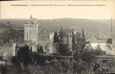 Lot-et-Garonne — Castelo de Bonaguil, século XV (M.H.) — Lado Norte e Porta de Entrada da Barbacane