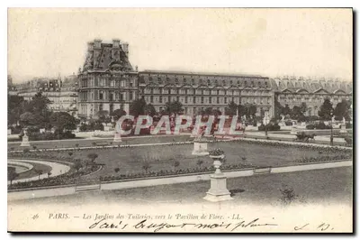Paris — Os Jardins das Tuileries, perto do Pavillon de Flore — L.L. n°46