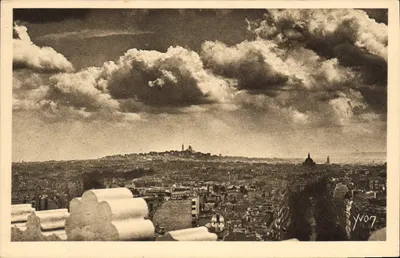 Paris. Caminhando — Perspectiva da Butte Montmartre — Edição de Arte YVON, N° 240, Série 13