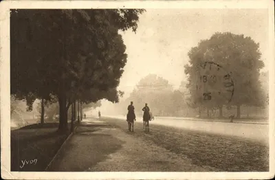 Paris... en Flanande — Allée des Cavaliers, Avenue du Bois de Boulogne — Édition d'Art YVON, Neully-sur-Marne