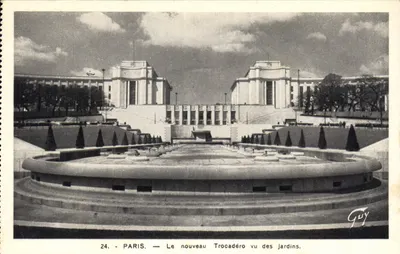Paris — Le nouveau Trocadéro vu des jardins — Guy