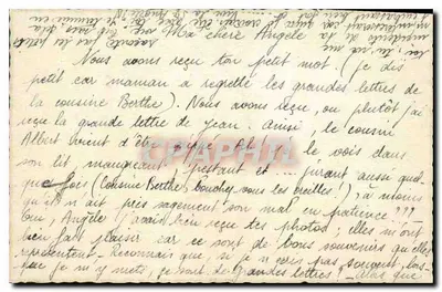 Arranjo de flores — carta postal decorativa — editor e número de série ilegíveis — Verso