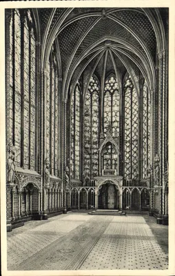 Paris, La Sainte-Chapelle — La Nef — Serv. Commercial Historiques
