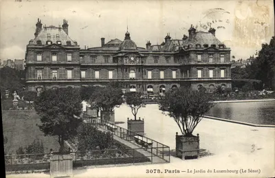 Paris — Le Jardin du Luxembourg (Le Sénat) — G.C.A. Paris n°3078