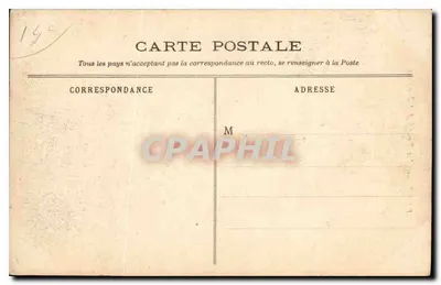 Paris — A Torre Saint-Jacques — visão da torre gótica com carruagem e árvores nus — Verso