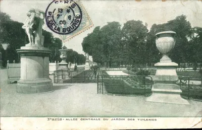 Paris — Allée centrale du jardin des Tuileries — éditeur non identifié, n° de série non visible