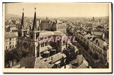 Vichy (Allier) — Vue générale et Église Saint-Louis — Éditions d'Art Yvon, Paris