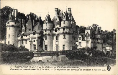 Rigny-Ussé (Loir-et-Cher) — O Castelo — Vista geral (nordeste) — editor Leffils & Cie, Paris